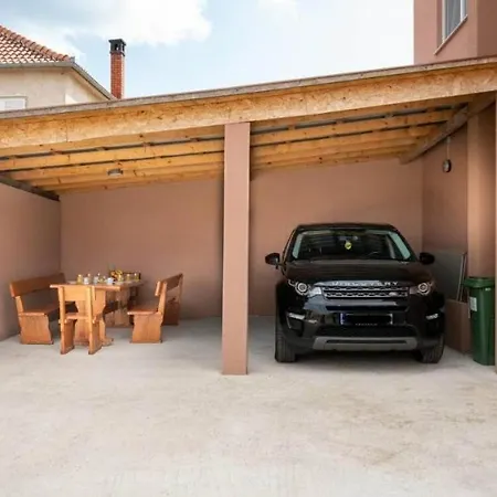 بيت ضيافة Kuca Za Odmor Mihovil
