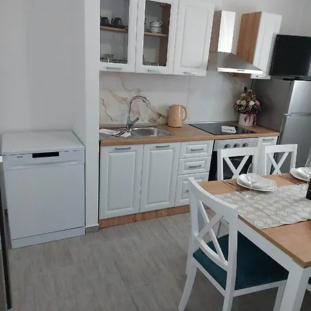 Kuca Za Odmor Mihovil تكون